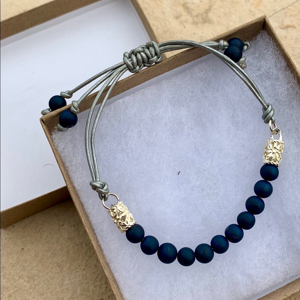 Sterling silver slip knot bracelet
